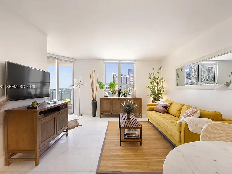 701 Brickell Key Blvd #901 — Photo 2