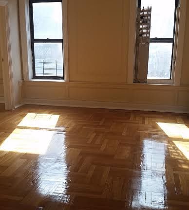 3rd image of 525 E 21st St APT 4G