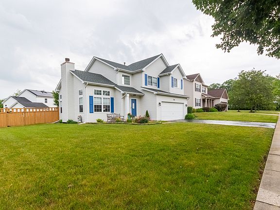 3rd image of 230 White Oak Dr
