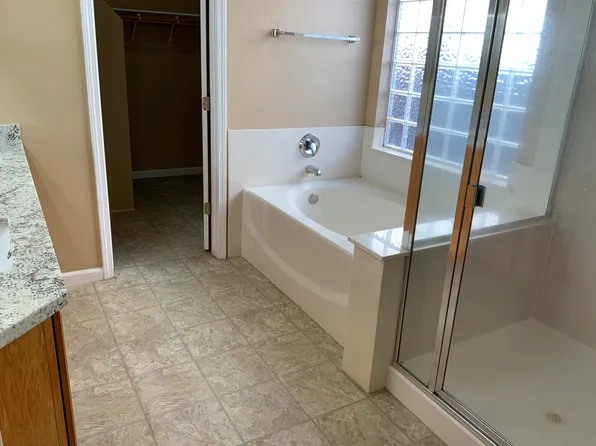 3314 Granite Ct, Stockton, CA 95212