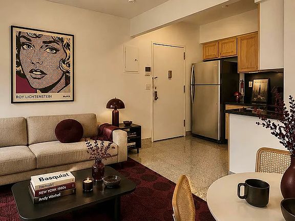 3rd image of 146 Attorney St APT 2B