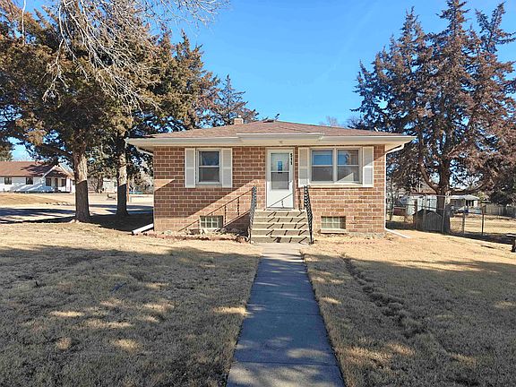 2nd image of 511 Bayard St