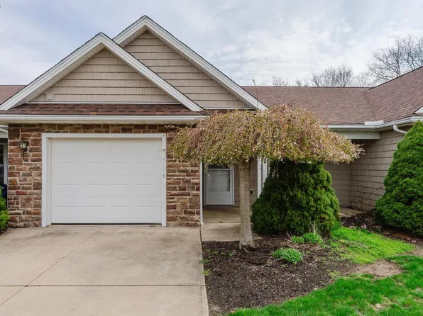 4716 Lake Ct, Sandusky, OH 44870