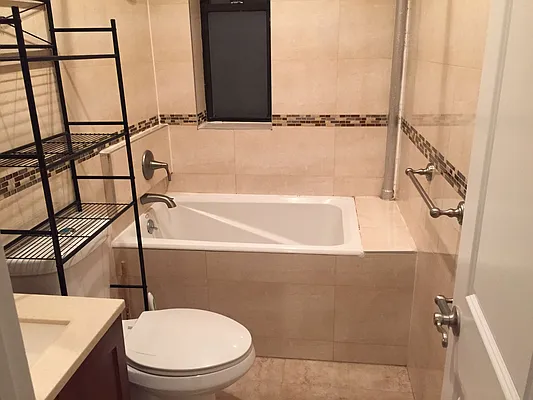 Rented by Premier Metro Realty Corp | media 18