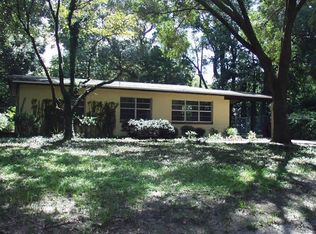 621 NW 36th Dr, Gainesville, FL 32607