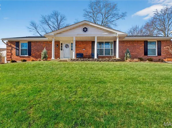 309 Wildbrier Dr, Ballwin, MO 63011