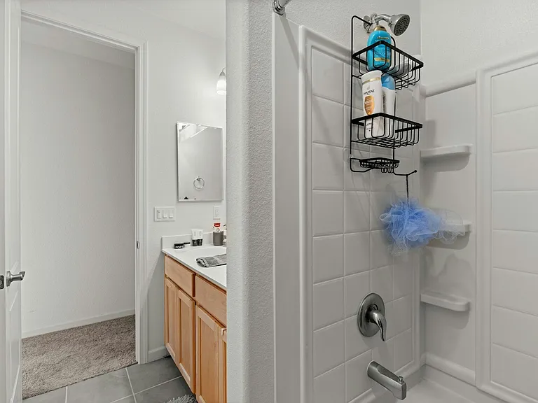 6429 Laguna Seca Ln — Photo 20