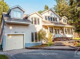 2077 Palmer Ave, Ottawa, ON K1H5Z3