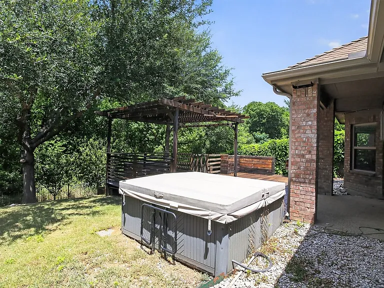 6523 Prairie Flower Trl — Photo 42