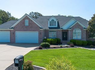 110 Peppers Mill Dr, Paducah, KY 42001