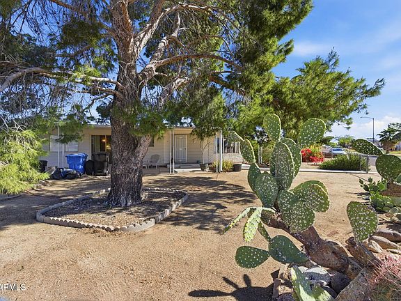 4th image of 3572 W ROSS Avenue
