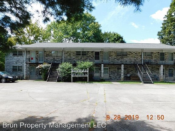 3rd image of 3216 Garden Dr APT 10