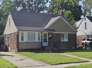 23221 Oneida Ave, Oak Park, MI 48237