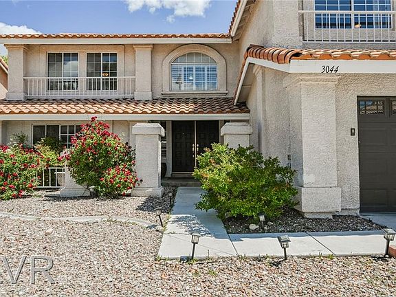 5th image of 3044 Ocean Port Dr
