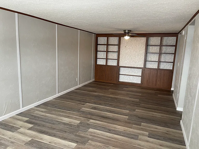 Sandalwood/Springwood — Photo 15