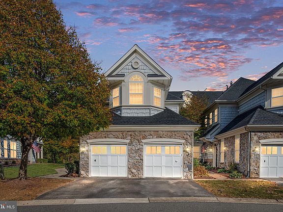 3rd image of 13826 Greendale Dr
