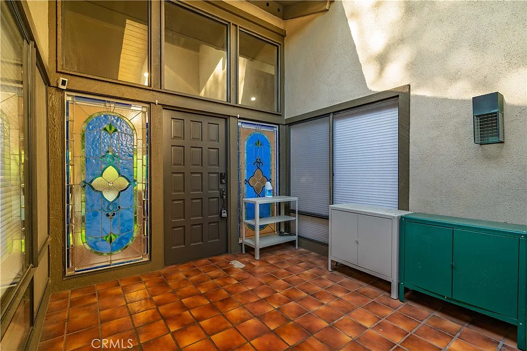 2 bed, 2.5 bath, 1548 sqft, $4,295 — Photo 4