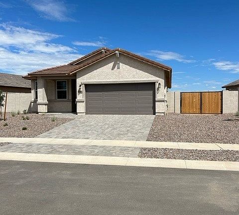 2nd image of 2835 N Trailridge Ln