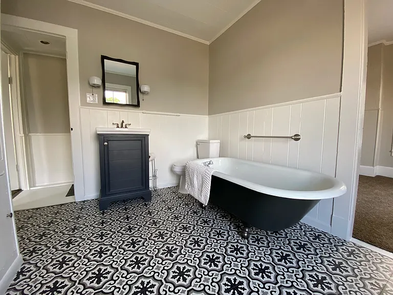 618 E Vine St #618 — Photo 12