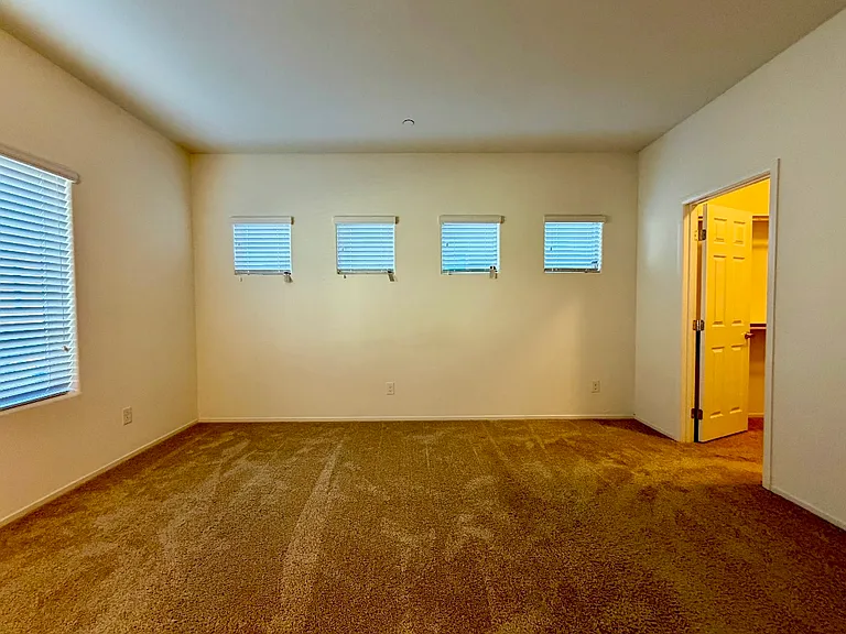 1141 Bobby Basin Ave — Photo 12