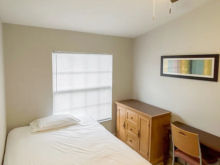 Aspenwood Cir — Photo 3