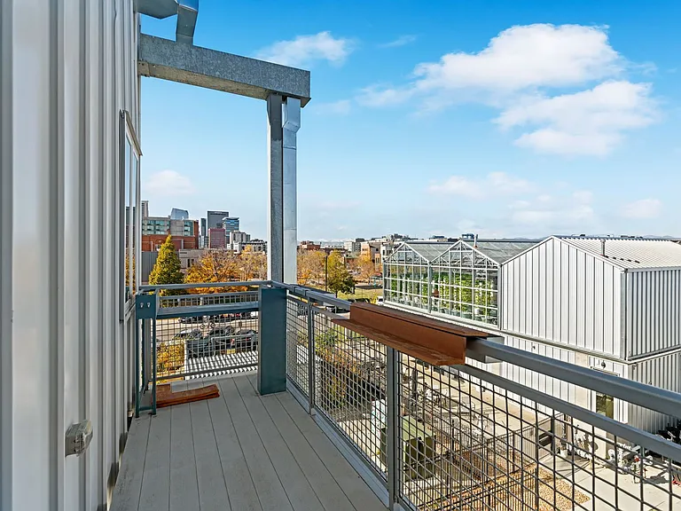 2525 Arapahoe St #301 — Photo 26