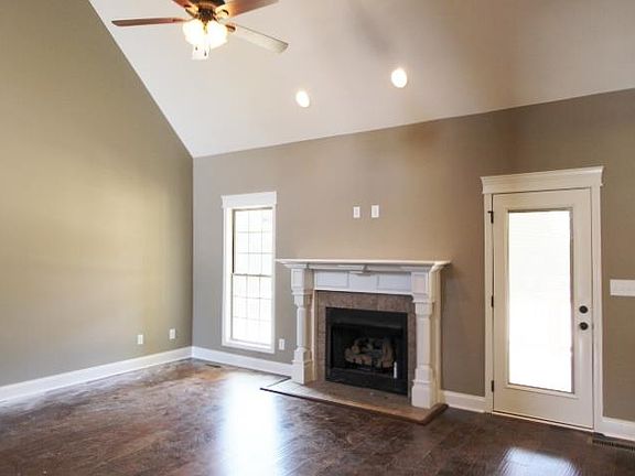 4th image of 14 Easthaven Lot 14