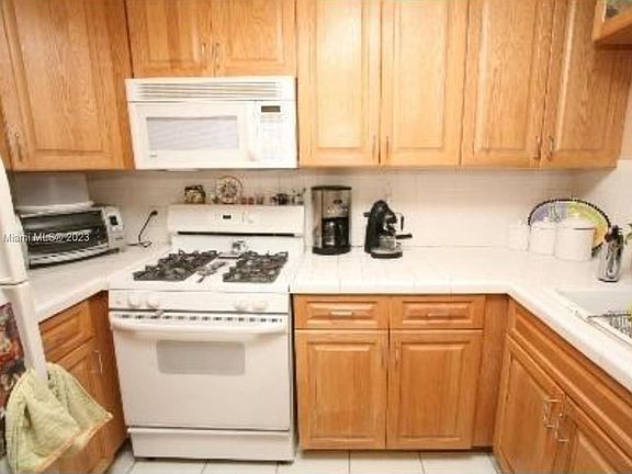 4th image of 6707 N Kendall Dr APT 113