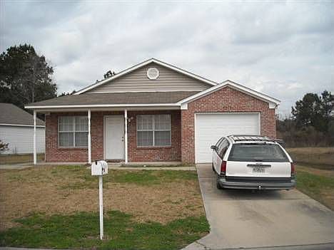 1st image of 4617 Russels Pond Ln