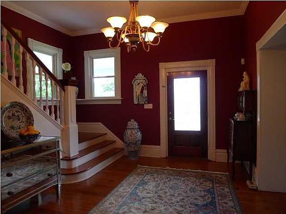 5th image of 1818 N 12th Ave