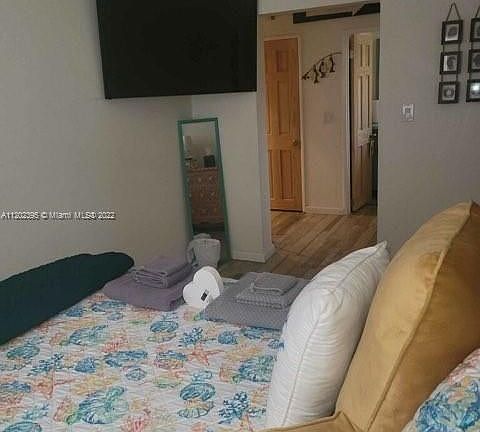 5th image of 3201 Canal Dr APT 1