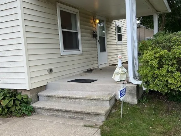 91 Dellenberger Ave, Akron, OH 44312