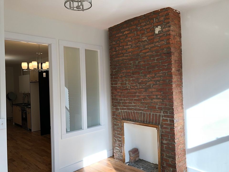 1st image of 51 Ten Eyck St #6