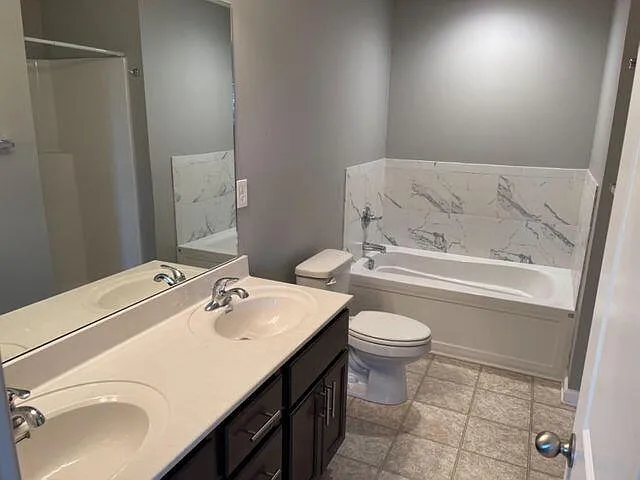 8133 Driftwood Loop — Photo 19