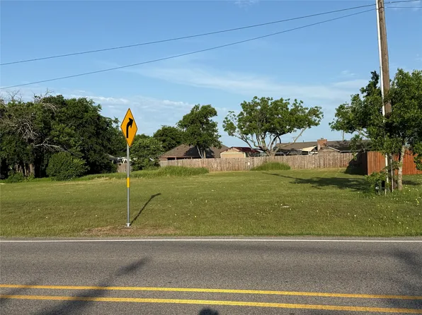 513 N Pearson St, Godley, TX 76044