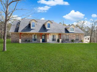 21 Twin Forks Dr, Willis, TX 77378