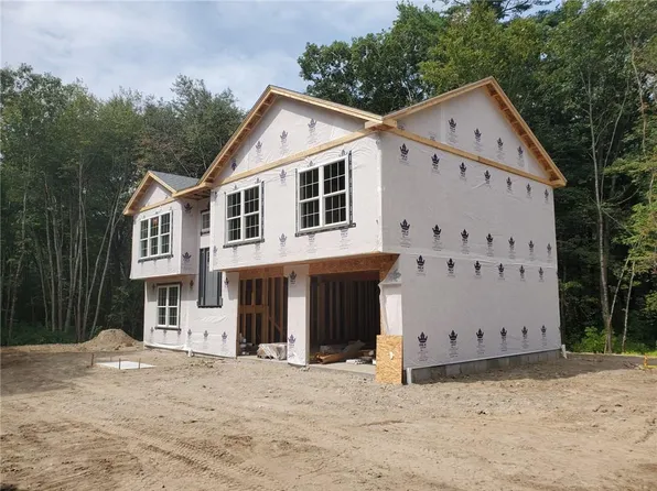 345 B South County Trl, Exeter, RI 02822