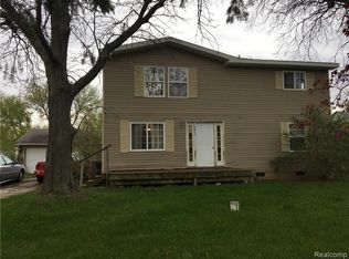 2055 Hillsdale Dr, Davison, MI 48423