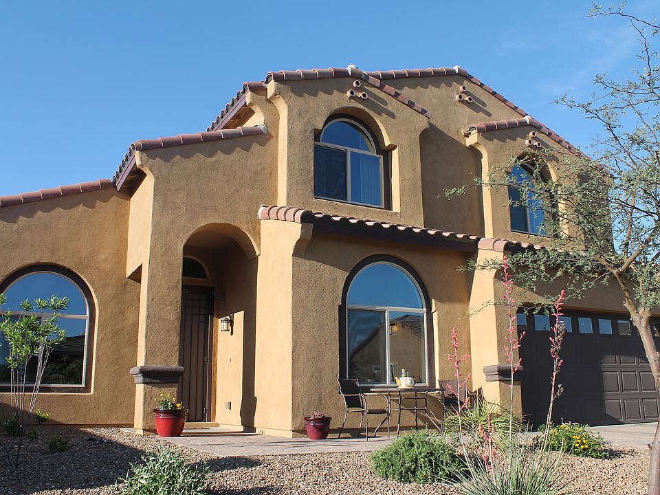Exterior - Front