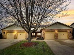 3102 Old Gate Rd #3, Madison, WI 53704