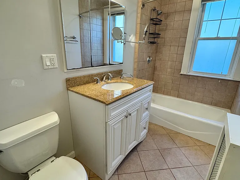 46 Vincent Ave — Photo 16