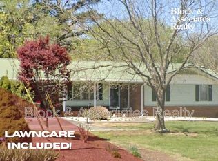 7176 New Hope Rd, Denton, NC 27239