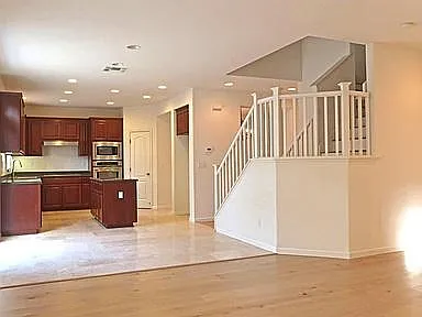 2405 Scolinos Ct — Photo 3