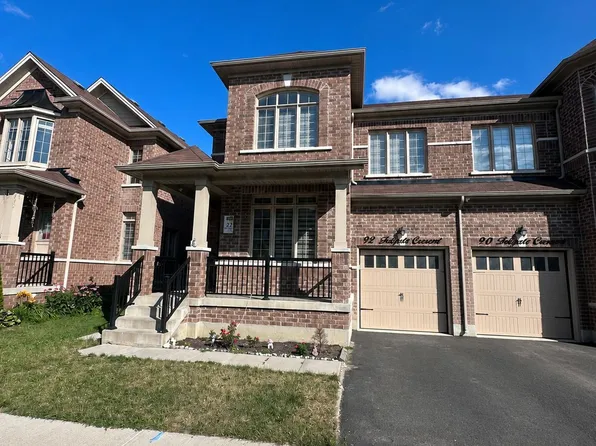 92 Folgate Cres, Brampton, ON L6R 4A7