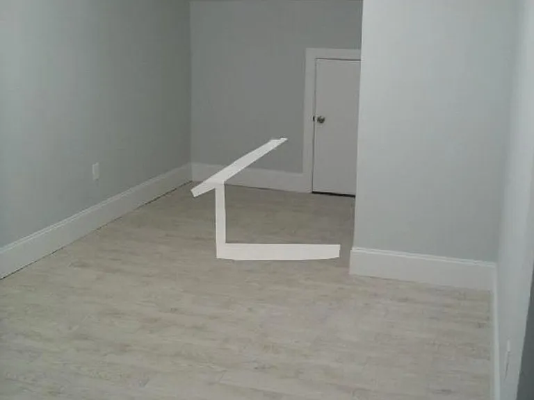 13 Babcock St #2B — Photo 4