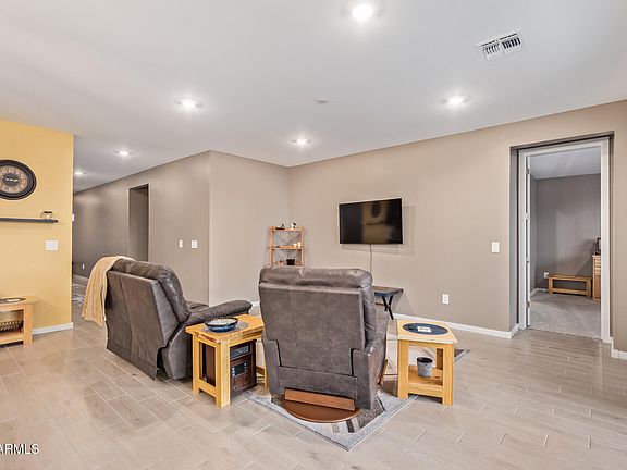 4th image of 4812 W HUNTER Trail