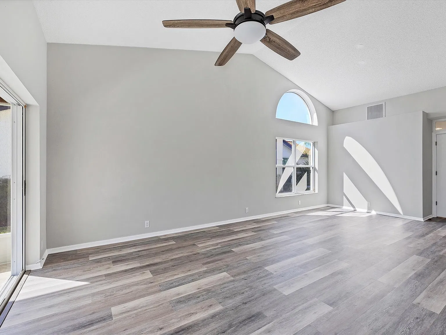 4998 Tamarack Trail - 1 — Photo 4