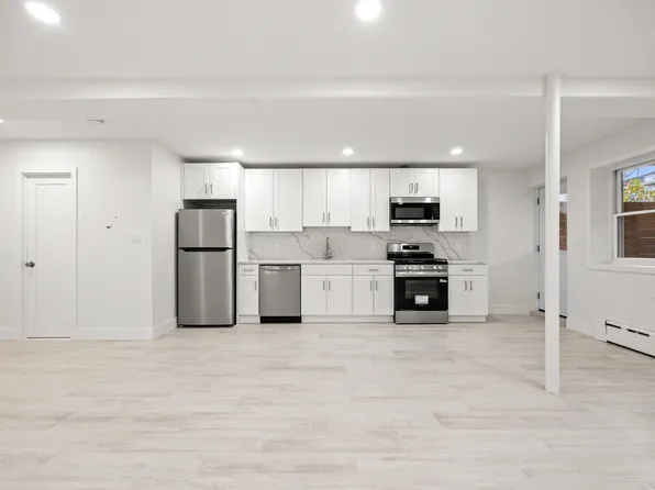 2567 East 29th Street image 23 of 31