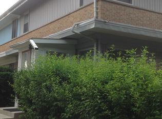 1735 McDaniel Ave, Evanston, IL 60201