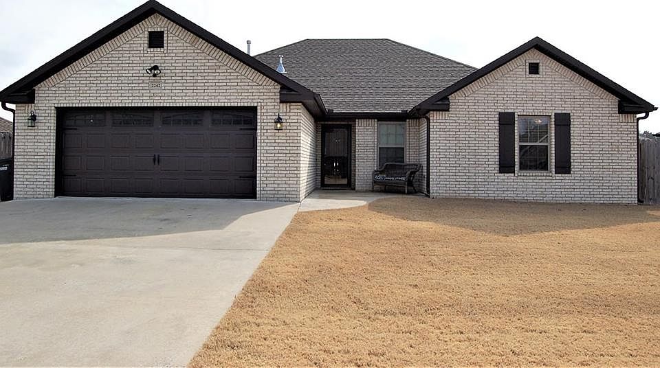 1st image of 2242 Kelly Lynn Pl